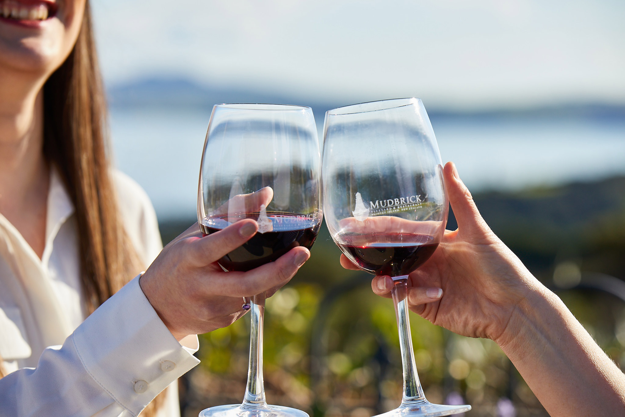 wine-on-waiheke-tour.jpg